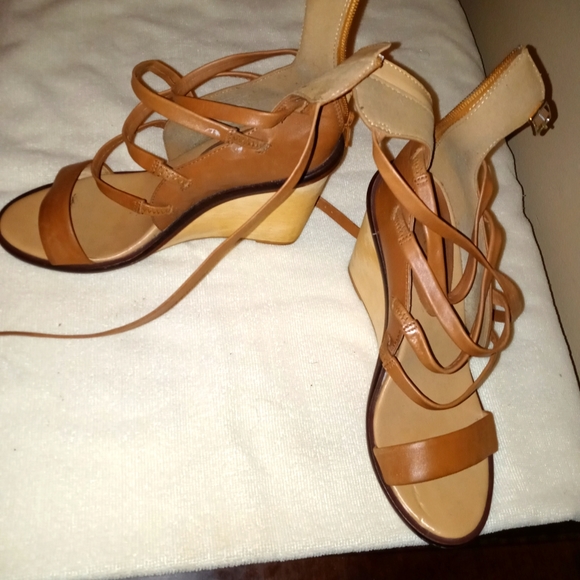 Shoes - Picture 2 of 2